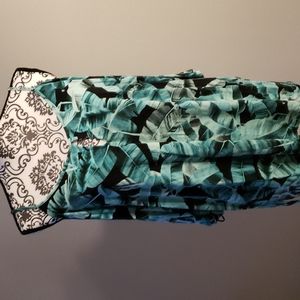 Cold shoulder Palm leaf top